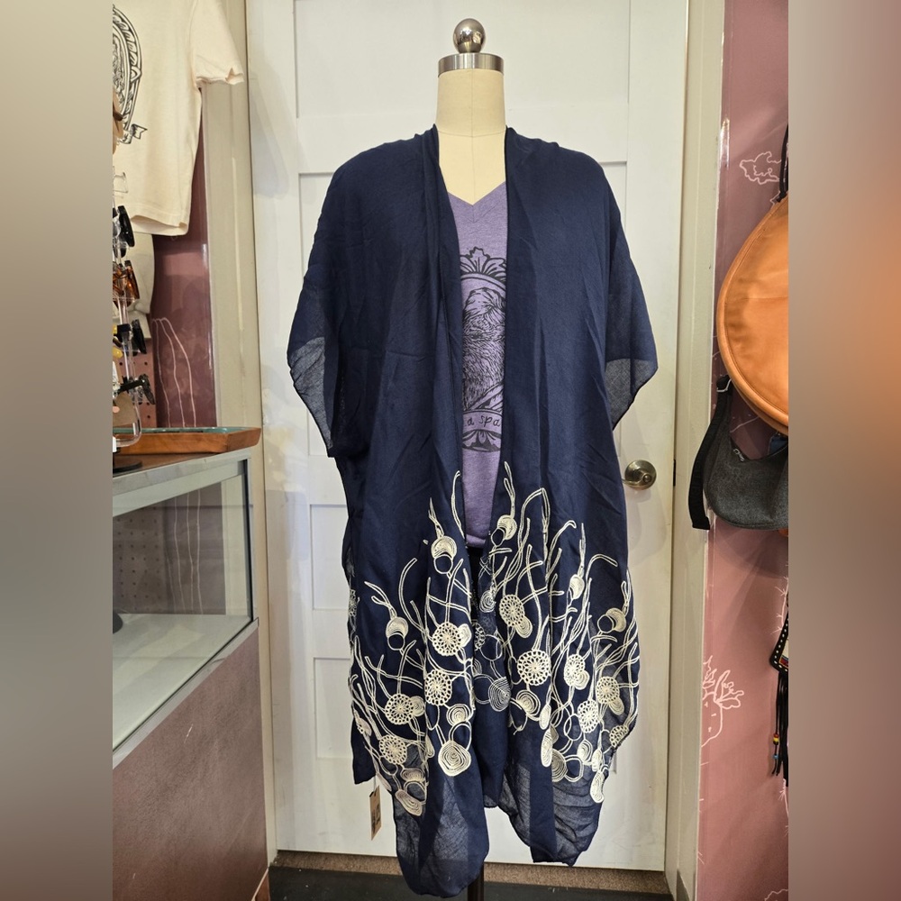 Boutique Embroidered navy and cream Shaw/cardigan/wrap OS NWT